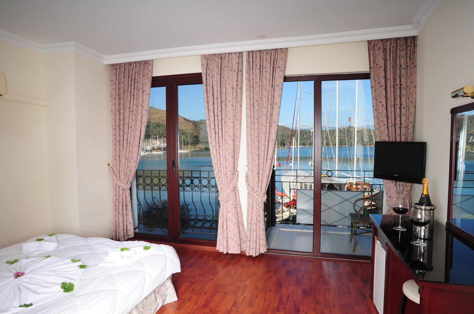 Ata Park Hotel Fethiye Exterior photo